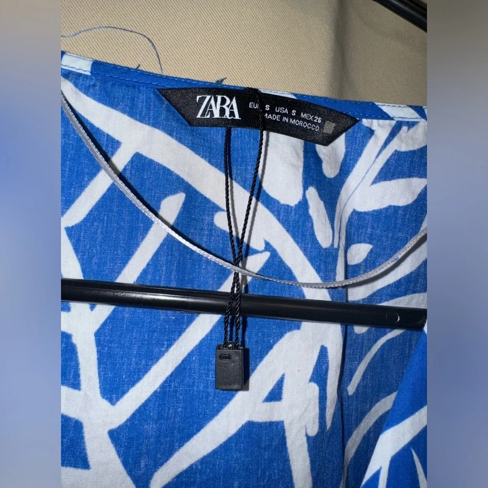 ZARA Blue & White Abstract Printed Mini Dress | size: small | never worn - Picture 3 of 4